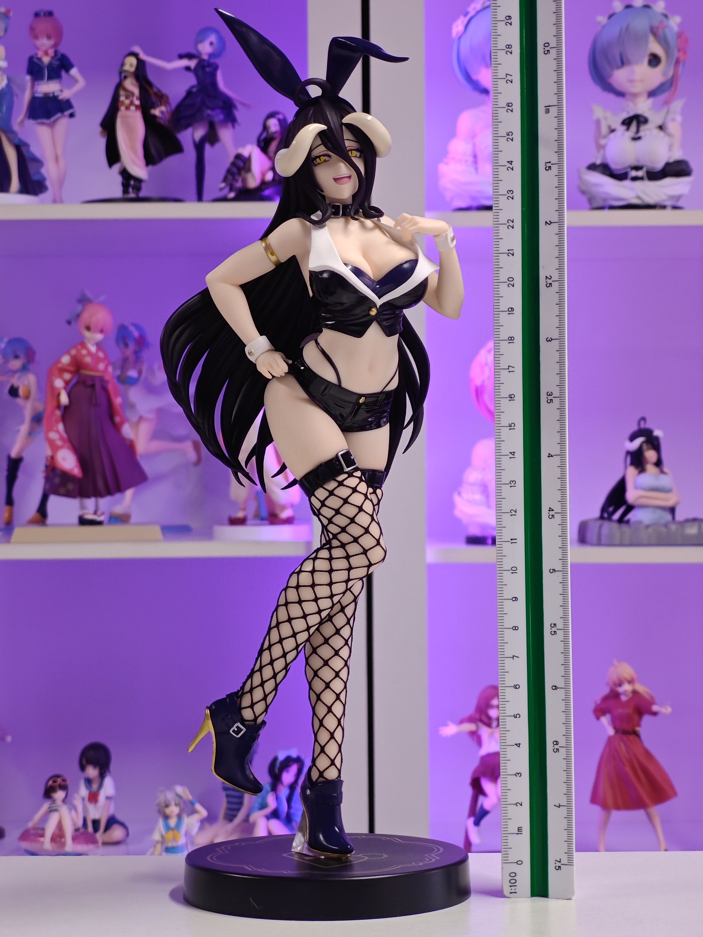 FuRyu - BiCute Bunnies Figure - Albedo